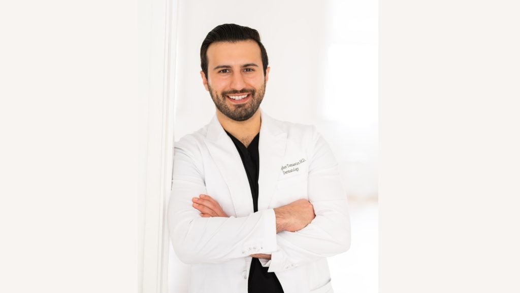 Dr. Chris Tomassian
