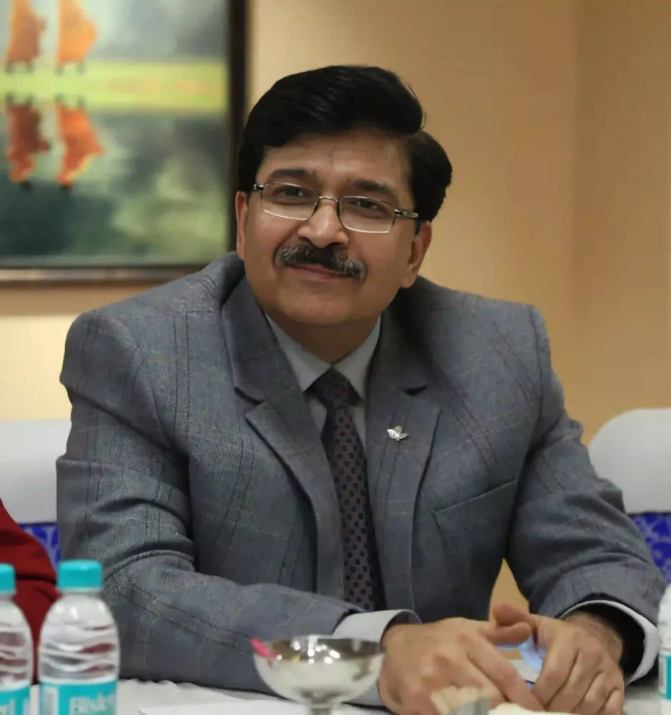 Dr Ravi Malik